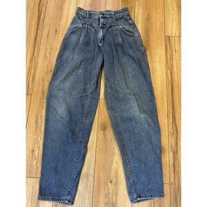 Lee Jeans Women 9 Medium Vintage Blue High Waisted Pleated Tapered Denim USA